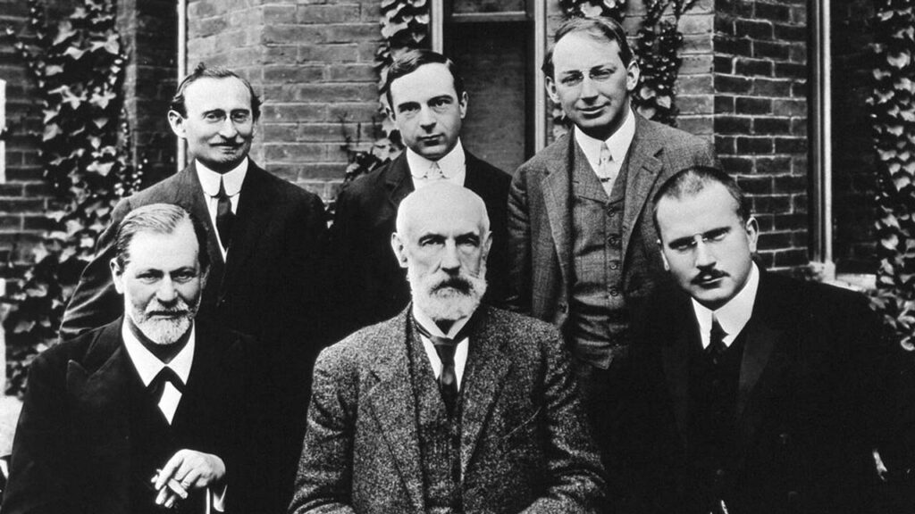 مقایسه نظریه فروید و یونگ